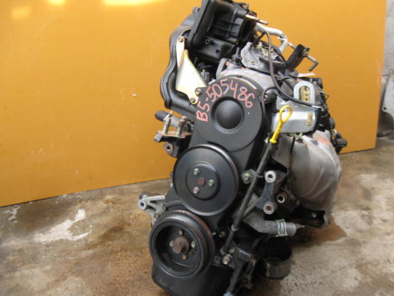 Mazda demio двигатели. Двигатель b5 Mazda Demio. Mazda Demio dw5w ДВС. B5 двигатель Мазда Демио. Двигатель Мазда b5 1.5.